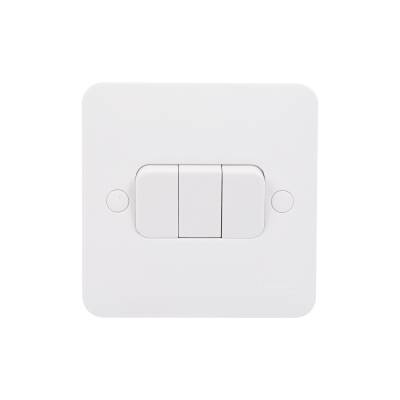 LISSE 10AX 3GANG 2WAY SWITCH - 1