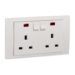 VIVACE 13A 250V 2G SSO W/NEON - 1